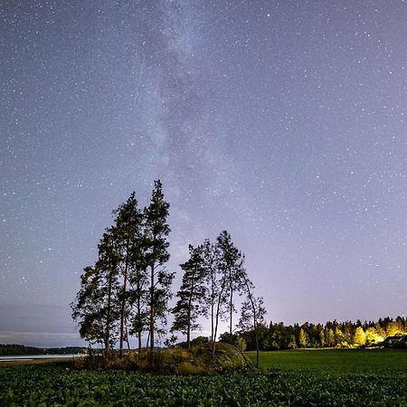 Lyhdyn Tila Hotel Kaarina Bagian luar foto