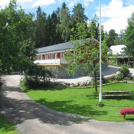 Lyhdyn Tila Hotel Kaarina Bagian luar foto