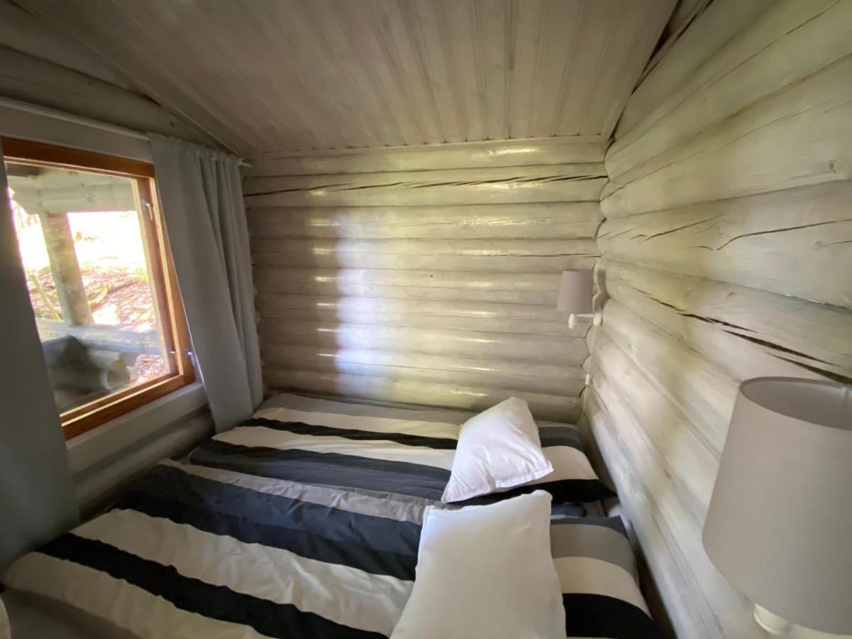 Lyhdyn Tila Hotel Kaarina Bagian luar foto