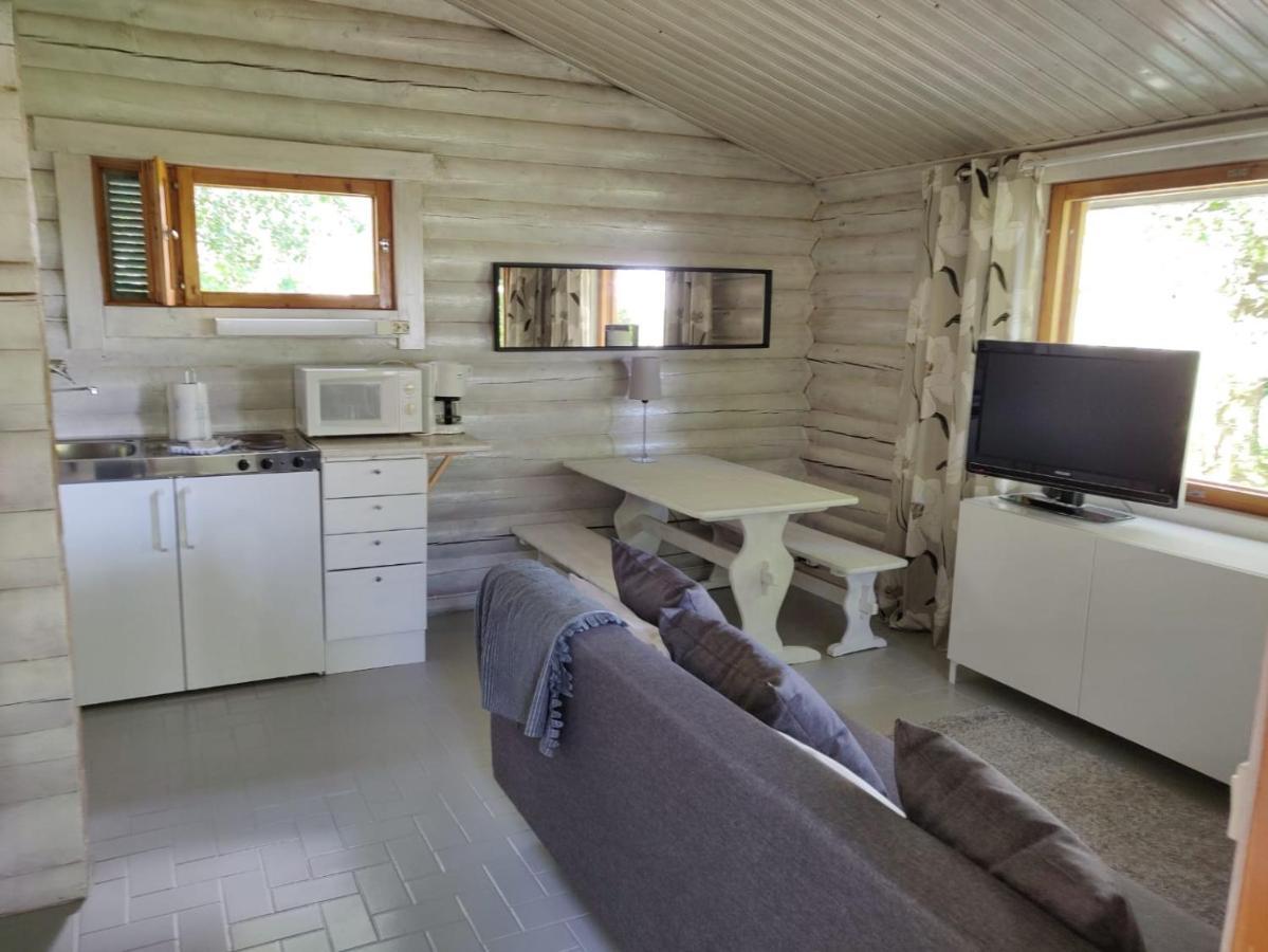 Lyhdyn Tila Hotel Kaarina Bagian luar foto