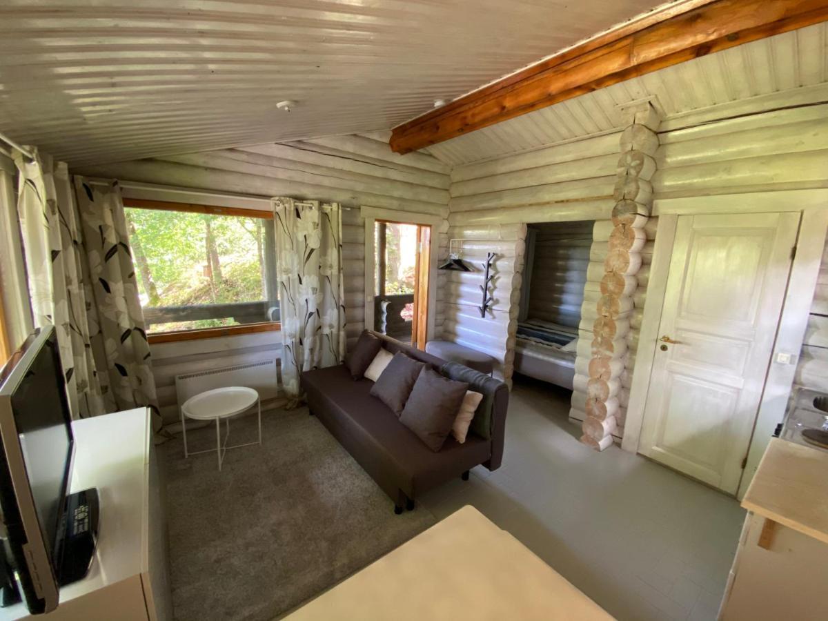 Lyhdyn Tila Hotel Kaarina Bagian luar foto