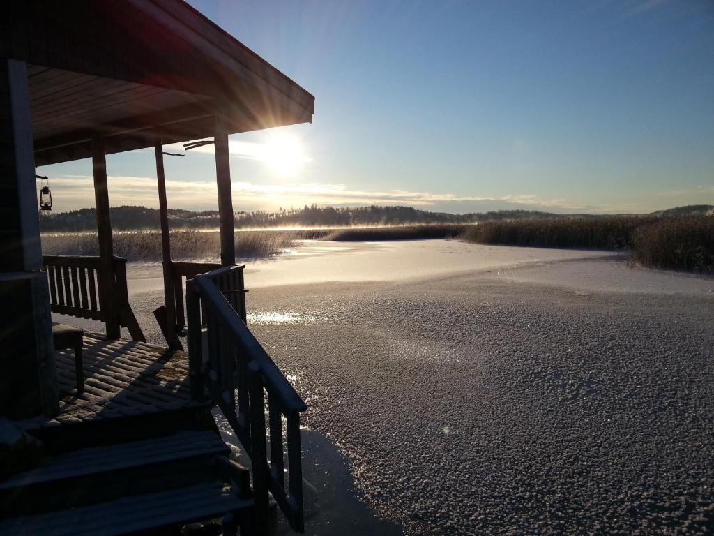 Lyhdyn Tila Hotel Kaarina Bagian luar foto